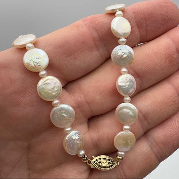 17” Freshwater Coin Pearl Necklace w/ 14/20 Gold-Filled Clasp - Picture 2 of 6